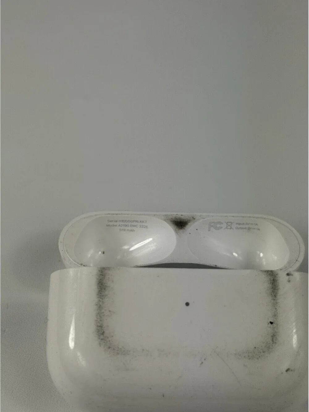 Authentic Genuine Replacement Apple Airpods Pro A2190 (1st gen) Charging Case
